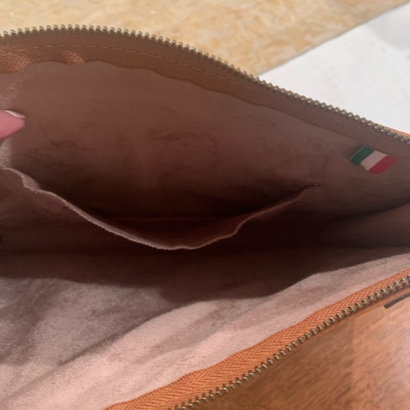 Italian Leather Clutch by Pratesi - Picture 3 of 8